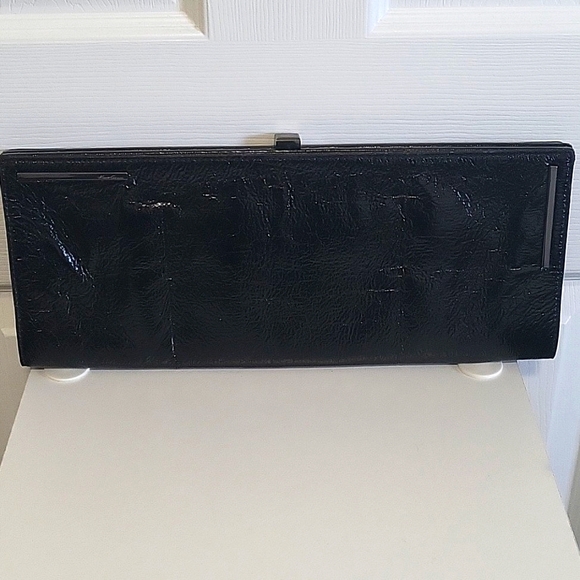 *HOMECOMING* Kenneth Cole clutch - Picture 1 of 10